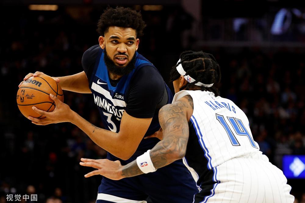 他在场均不 他在场均不