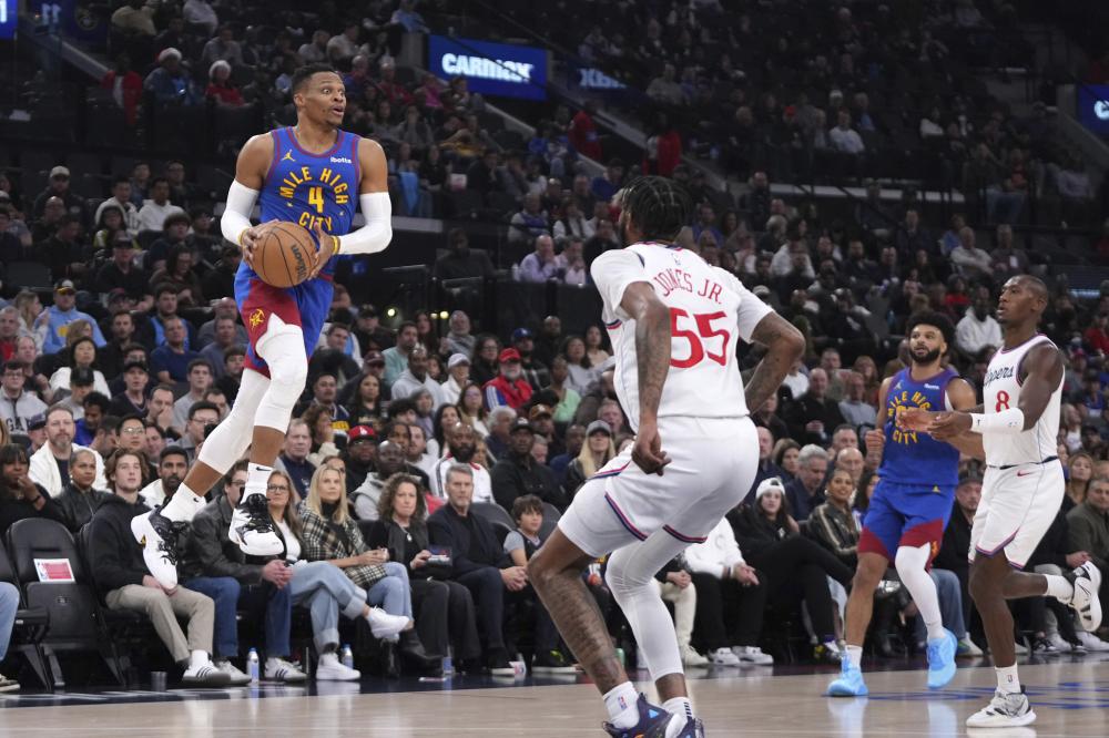 随着乒乓球 随着乒乓球